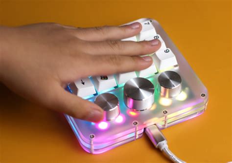 GPlanet custom Numpad with Knob RGB Hot swap Gateron Switches คสตอมนมแพด ไฟ RGB Hot swap