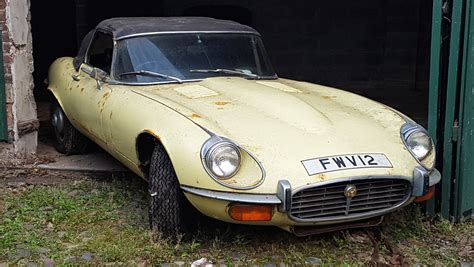 Barn Find 1972 Jaguar E Type Heading To Auction