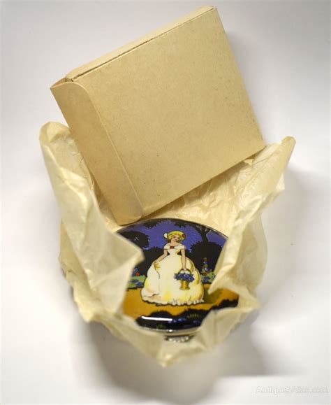 Antiques Atlas Art Deco Powder Compact Crinoline Lady By Gwenda