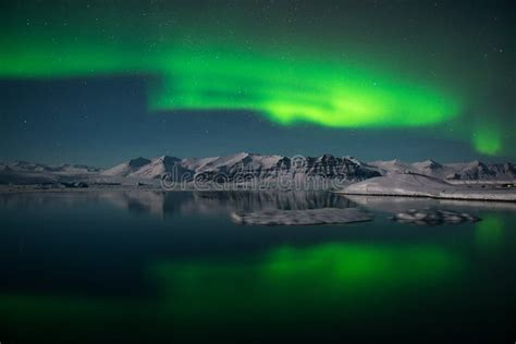 Northern Lights Over the Glacier Lagoon Jokulsarlon, Iceland Stock ...