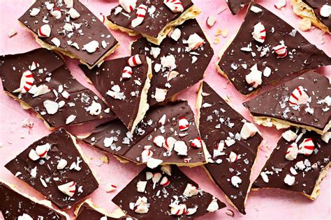 Saltine Peppermint Bark Recipe