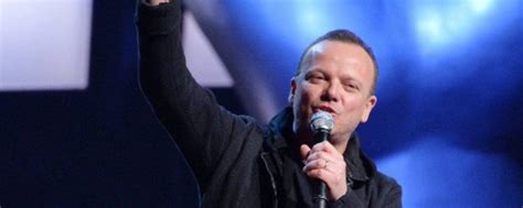 Gigi D Alessio Ospite Della Finale Di X Factor A Napoli Napoli ZON