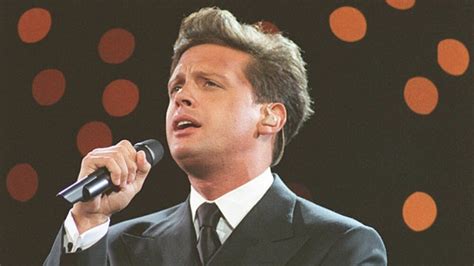 Luis Miguel Anuncia Sold Out Y Nuevas Fechas Para Presentarse En México