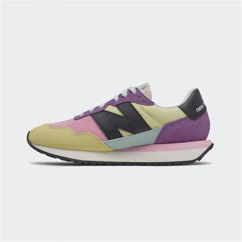 Ténis New Balance 237 para Mulher 231WS237PW1 85 Urban Project