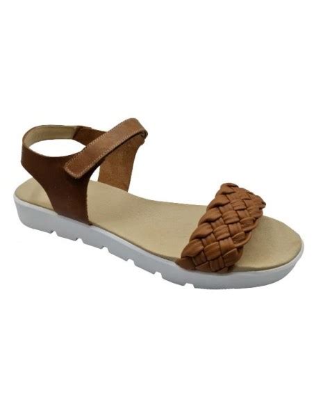 Sandalias para niñas Andanines en color cuero Talla 32 Color CUERO