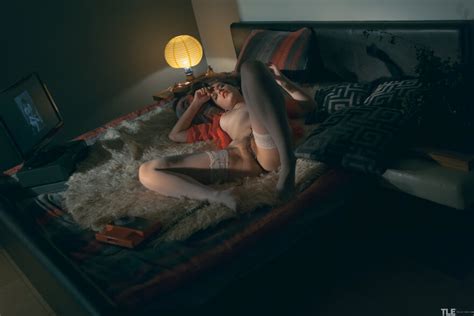 AMATEUR GIRL Thelifeerotic Vhsex Emily J High