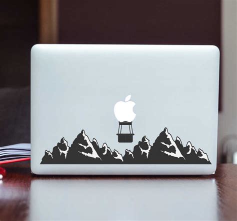 Mountains Macbook Sticker - TenStickers