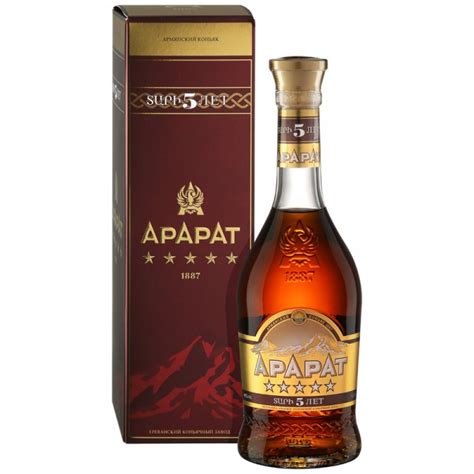 Армянский коньяк пятилетний "АрАрАт *****" 0,7 л. 40% купить по ...