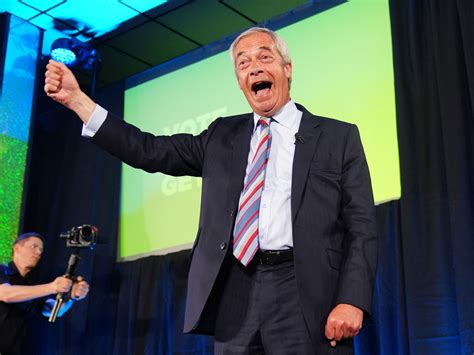 Patrick Christys and Emily Carver share stunning honeymoon snap