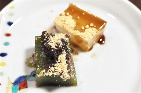 #Нямки_MJ #Кудзумоти Kuzumochi is a type of mochi. Sweets are made from ...