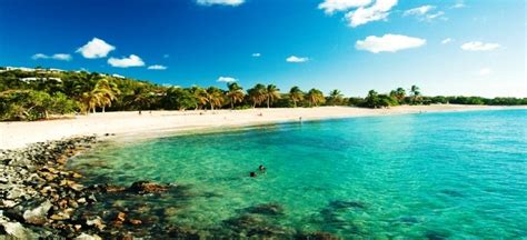 Happy Bay Beach St Martin - We Love Saint Martin