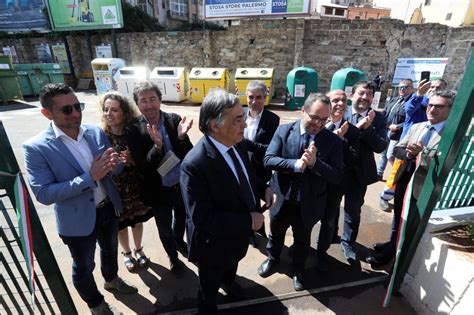 Palermo Inaugurato Il Centro Di Raccolta Rifiuti In Piazza Della Pace