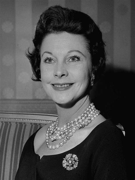 Vivien Leighs Biography Exploring Age And Reporting Career