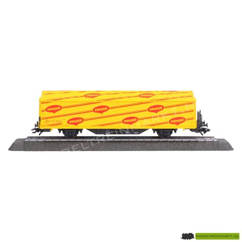 4835 Märklin Gesloten goederenwagen 'Maggi' - Modeltreinmarkt