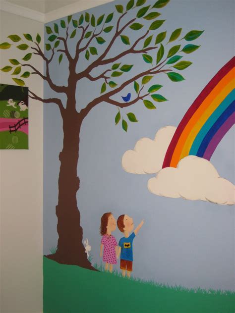 Crafty little people: Our beautiful rainbow wall mural