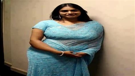 Mallu Aunty Enjoying Night Phone Call New Kambi Talk Malayalam Video Dailymotion