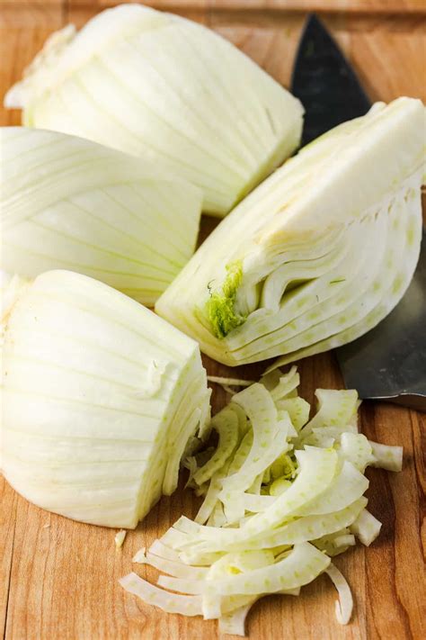 How to Cut Fennel (& How to Use It!) - Spend With Pennies