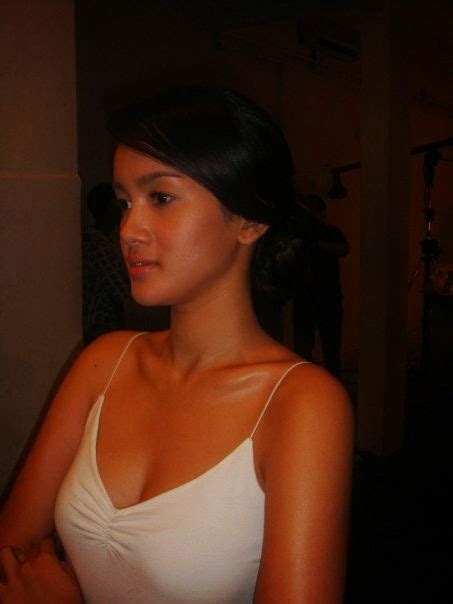 10 Hot Sexy Astrid Satwika Bikini Pics