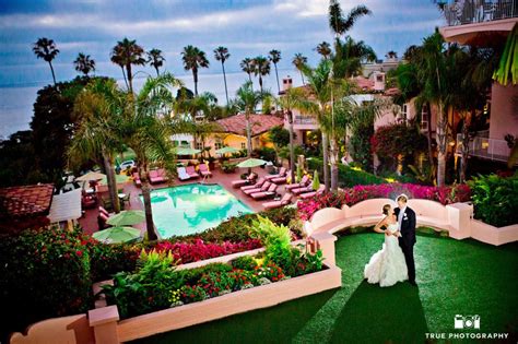 La Valencia Hotel Photography| Vintage La Jolla Wedding Venue