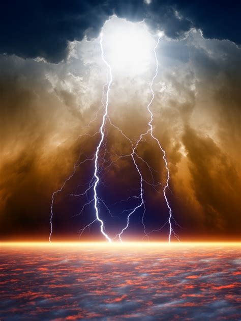 Dark clouds of lightning Stock Photo 01 free download