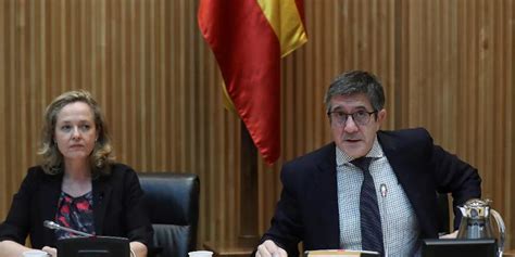 Patxi L Pez Estalla Contra El L Der Del Pce Por Buscar La Bronca Con