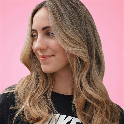 Flamboyage fryzjerski hot trend na wiosnę modnych propozycji