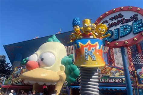 the-simpsons-universal-studios-orlando-florida - The Family Holiday Guide