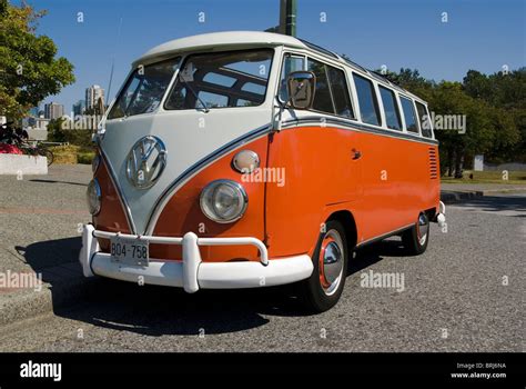 Volkswagen Bus Hi Res Stock Photography And Images Alamy