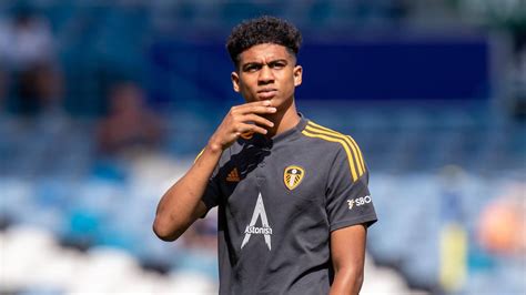 Premier League Un jeune talent de Leeds United prêt à rejoindre la