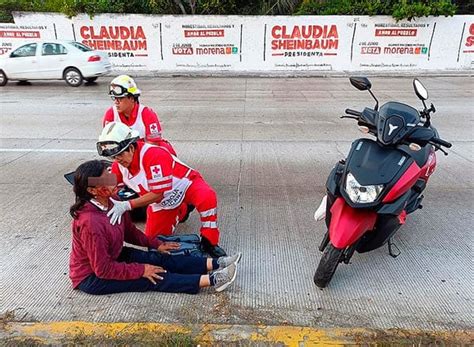 Derrapan Motociclistas Por Di Sel Derramado Rafael Cuervo