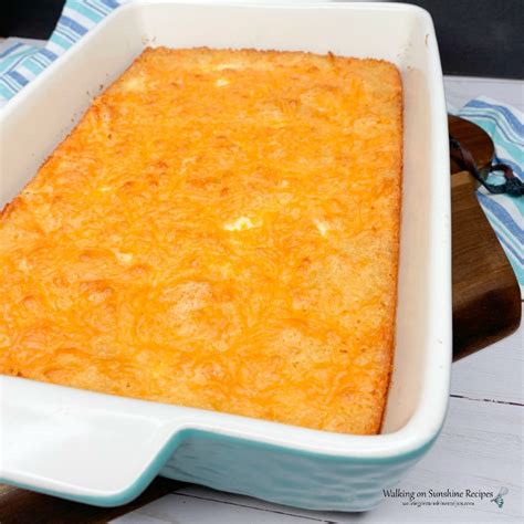 Cheesy Corn Pudding – Easy Jiffy Corn Casserole Everyone Loves ...