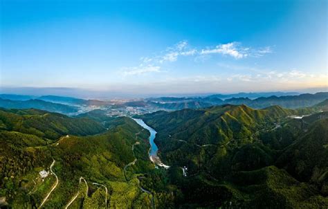 跟着“精特亮”去旅游 生物多样性·零碳生态线 以山为伴 赴场夏日的约会凤凰网宁波凤凰网