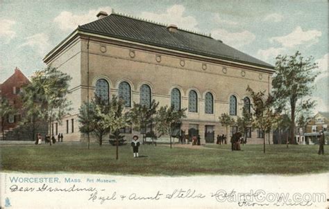 Art Museum Worcester, MA Postcard