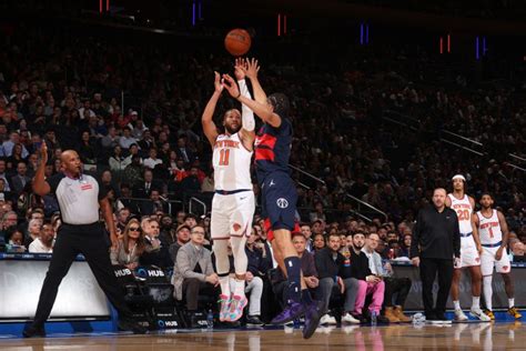 Nba直播：常规赛尼克斯vs太阳视频在线观看（11月21日）尼克斯力争再胜 球迷屋