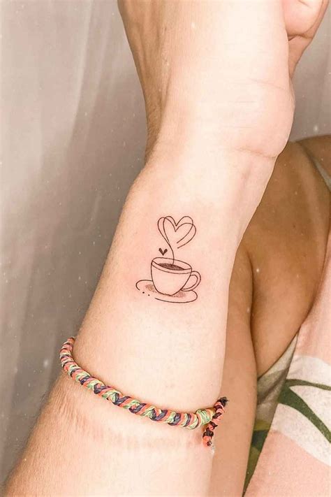 Tatuagem Feminina No Pulso De Cafe Coracao Tatuagem Tatuagens