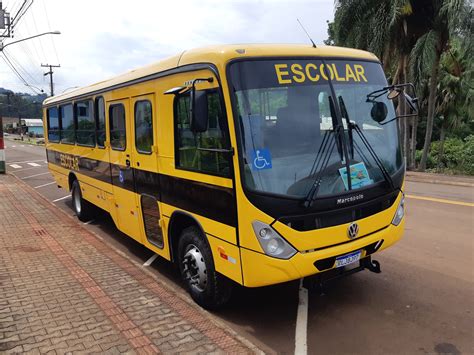 União Do Oeste é Contemplado Com Novo ônibus Escolar Prefeitura De