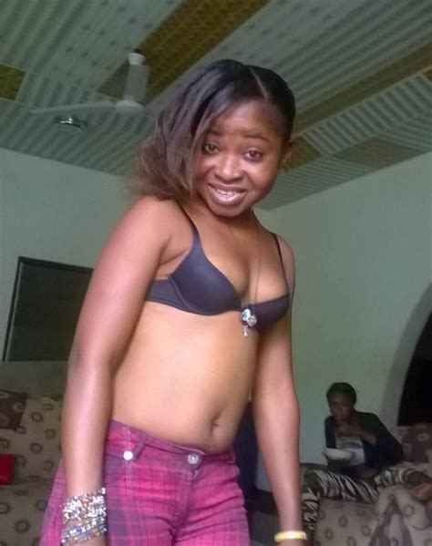 Naked Photos Of Accra Lady Ama Darknaija