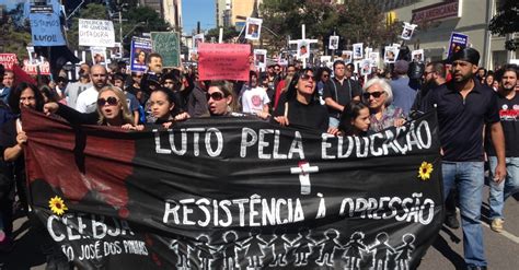 Veja Fotos Dos Protestos De Professores No Paraná Fotos Uol Educação