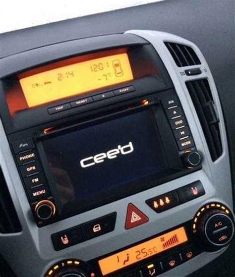 Магнитола Kia ceed 2008 купить | Автозапчасти | Festima.Ru – частные ...