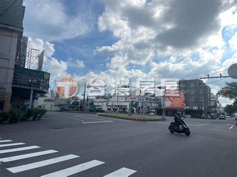 台南市永康區大灣路透天厝永康大地坪雙臨路透天宅 房屋出售 樂屋網