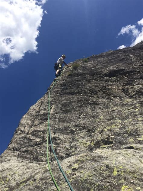 Ailefroide Paroi De La Draye Apparatchiks Tripes Arrampicata