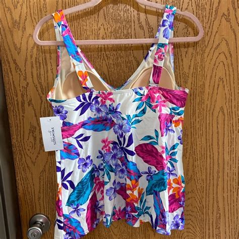 Swimsuits For All Swim Nwt Flowy Vneck Tankini Top Floral Swimsuits