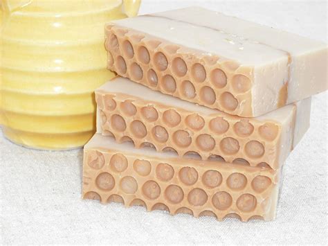 Oatmeal Milk And Honey Goats Milk Soap Creamy Lather Honeycomb