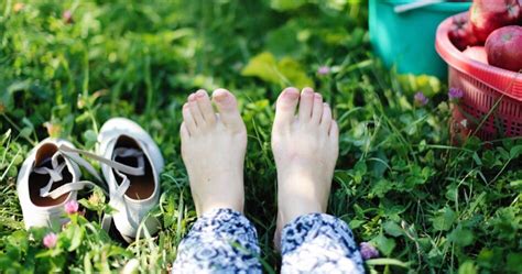 Diabetic Foot Pain Relief Methods: Essential Management Tips