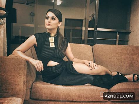 Taapsee Pannu Hot Sexy Bold Pics Collection AZNude