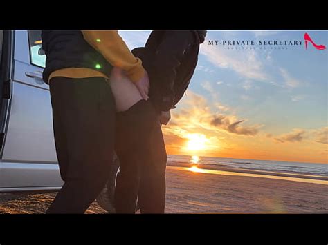 My Private Secretary In Tight Leggings Having Risky Public Beach Sex Sundowner Xvideos