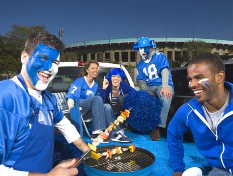 Detroit Lions Tailgating In Eastern Market Is Back