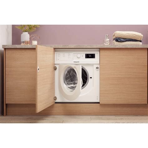 Hotpoint 7kg 1400rpm Integrated Washing Machine Biwmhg71483ukn Appliances Direct