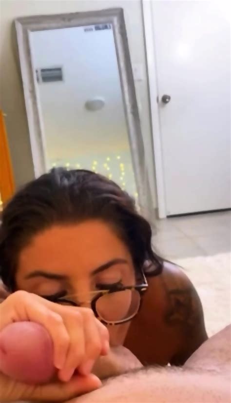 Big Tits MILF Blowjob