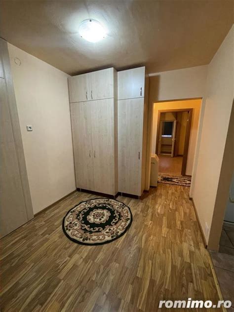 Vand Apartament 3 Cam Decomandat 65 0 Mp Etaj 4 Numar Niveluri 4